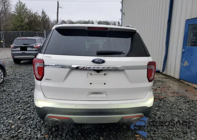 1FM5K7D85HGD15674: 82107413