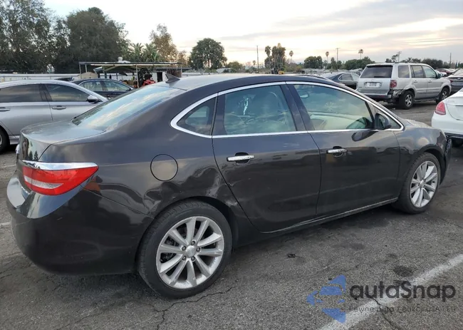 1G4PP5SK3D4207384: 82137943