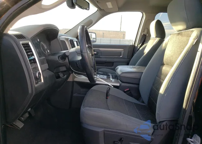 1C6RR6LT8DS510104: 79397933