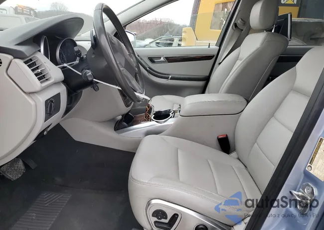 4JGCB6FE6BA122173: 82263113