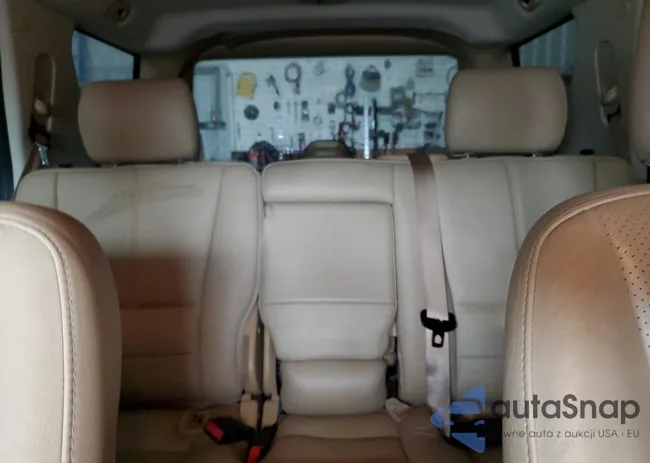 4JGAB75E34A487041: 82164813